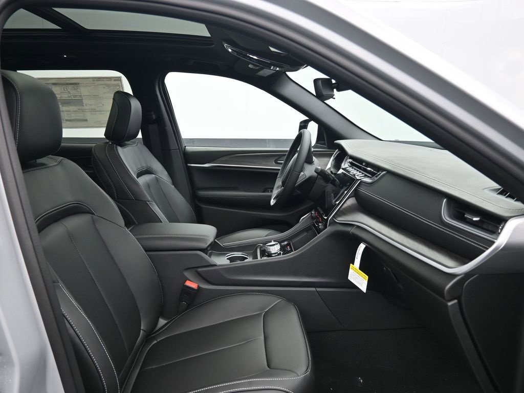 New 2024 Jeep Grand Cherokee Limited 4xe image 21