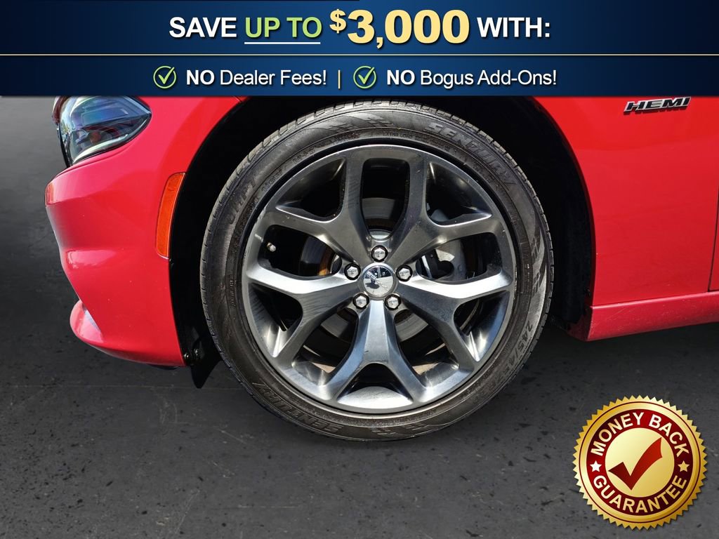 Used 2015 Dodge Charger R/T RWD image 13
