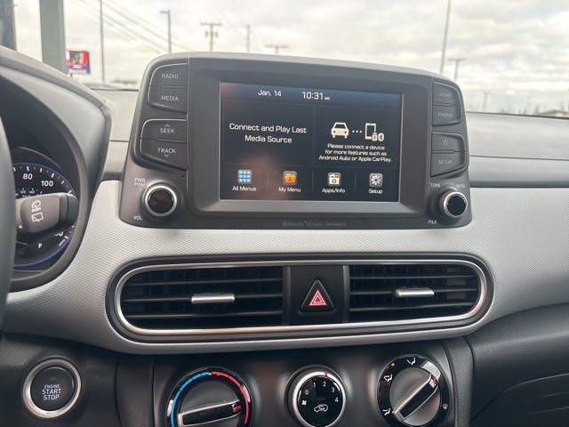 Used 2020 Hyundai Kona SEL w/ Cargo Package image 28