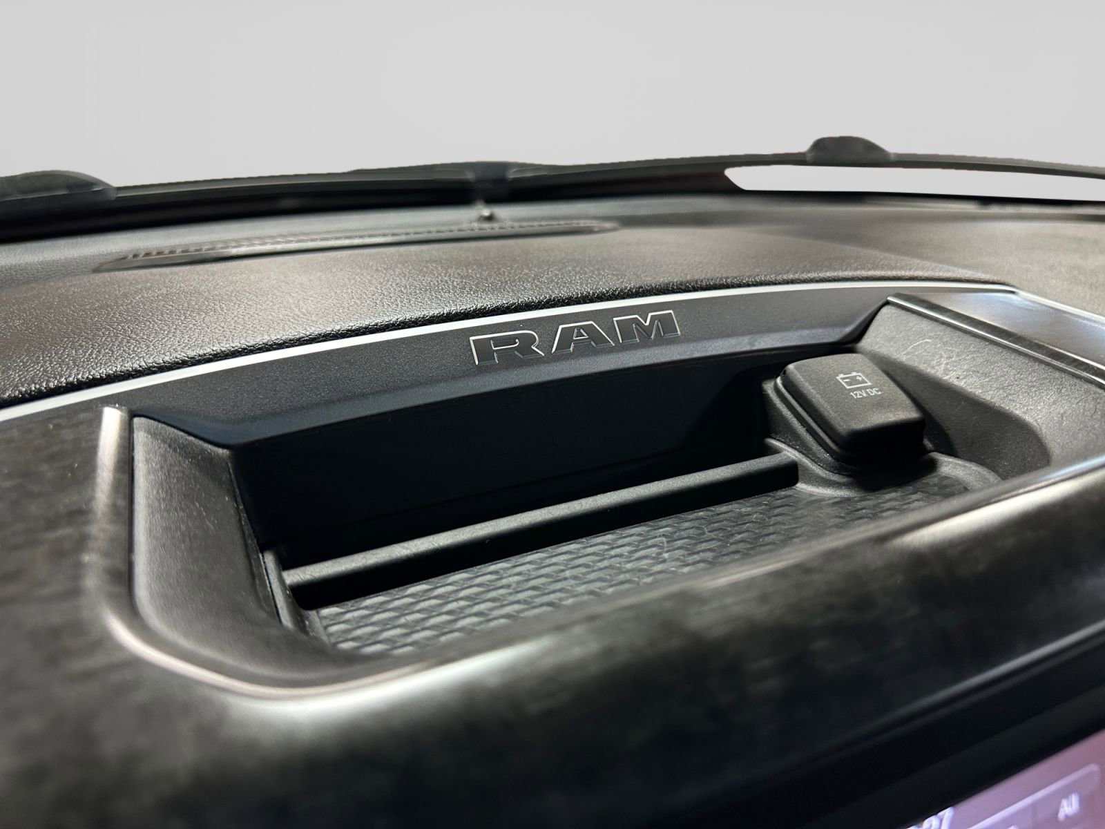 Used 2021 RAM 1500 Big Horn image 26