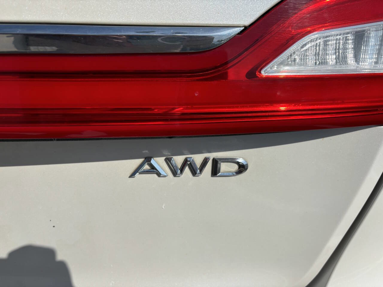 Used 2016 Lincoln MKX Select w/ Select Plus Package image 21