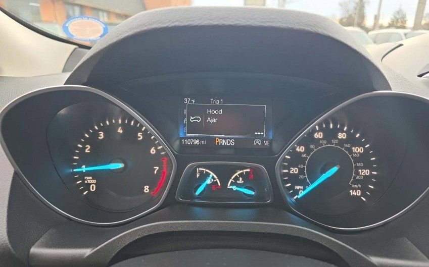 Used 2018 Ford Escape SE w/ SE Sync 3 Package image 6