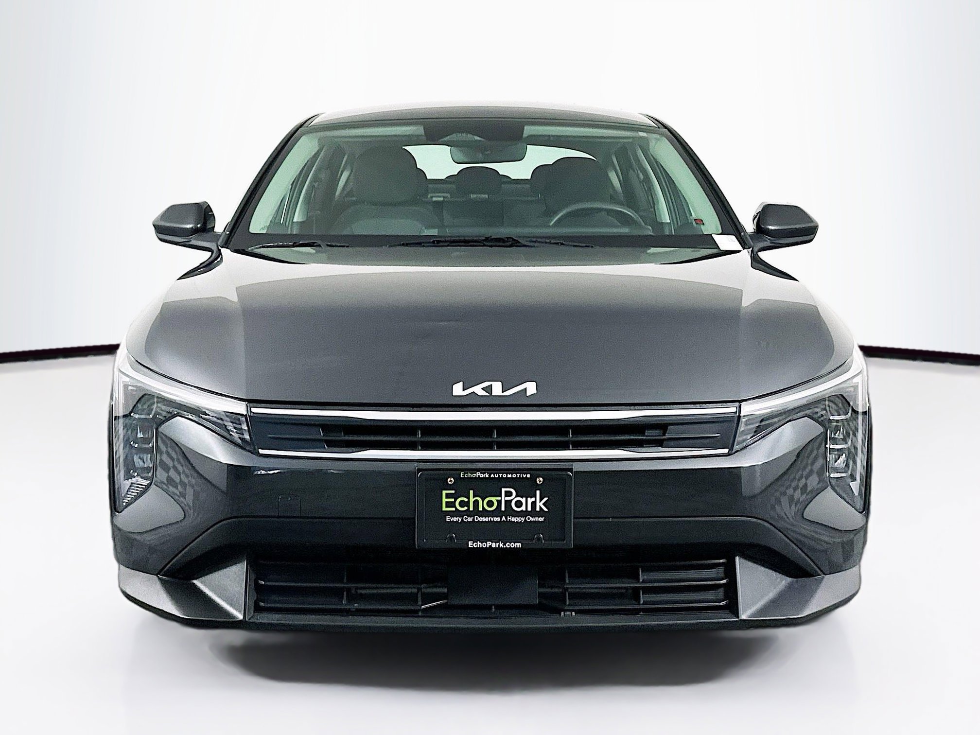 Used 2025 Kia K4 LXS image 2