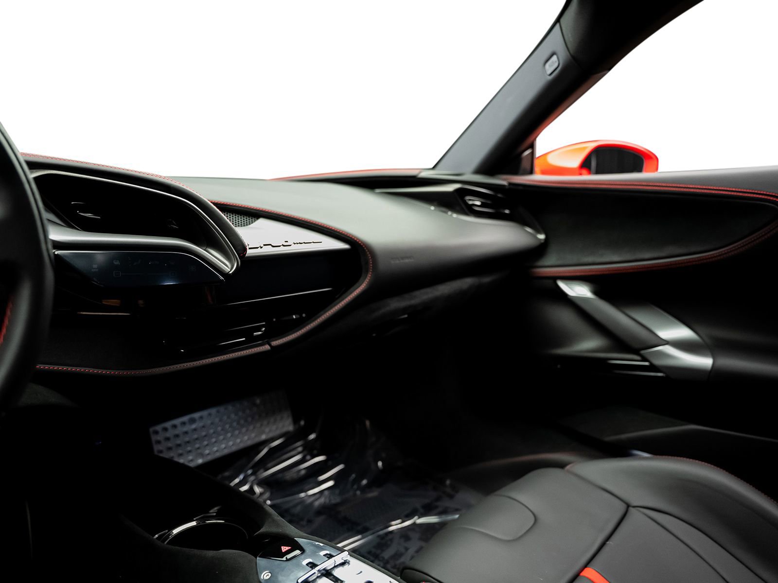 Used 2022 Ferrari SF90 Stradale image 43