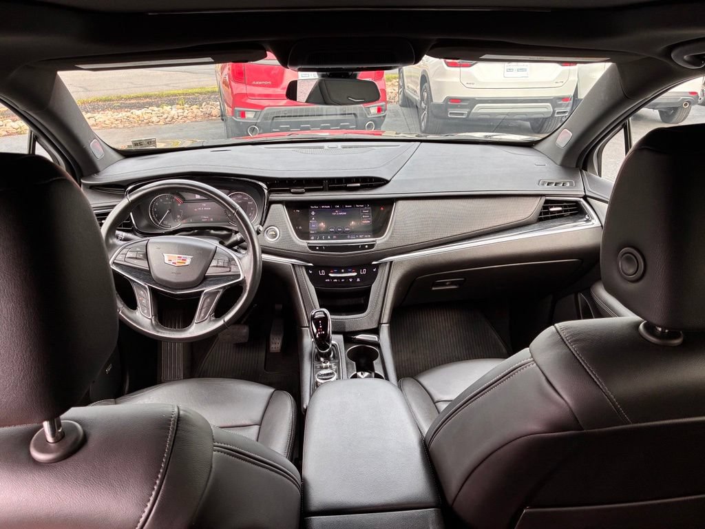 Used 2023 Cadillac XT5 Premium Luxury AWD/4WD image 17