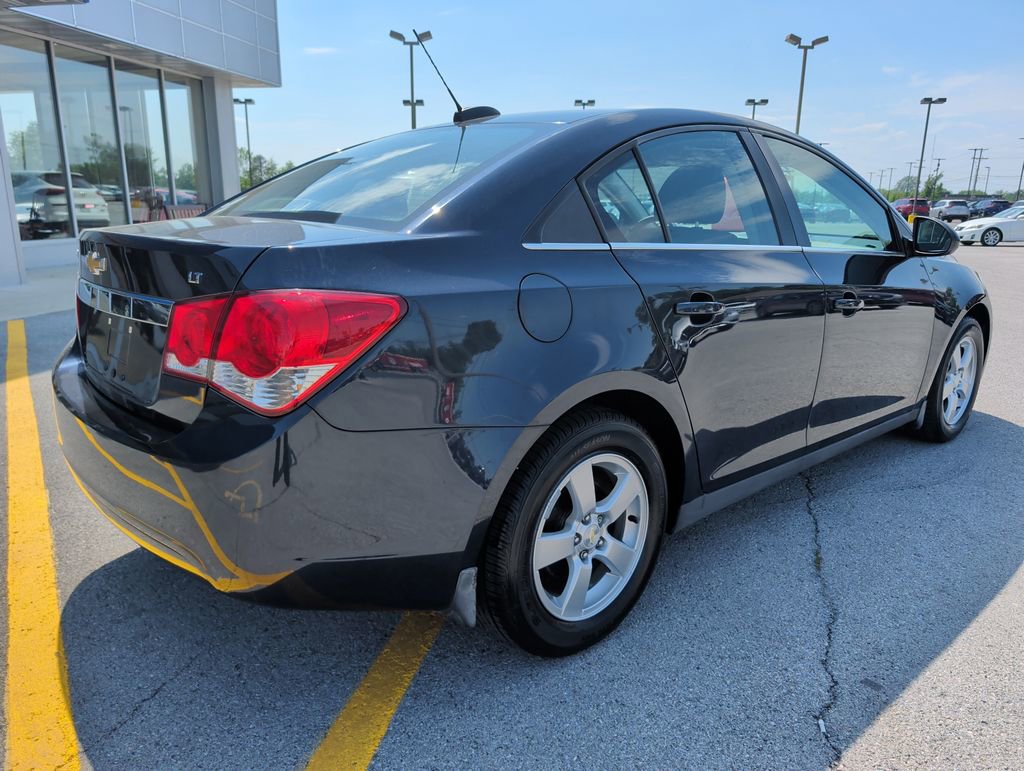 Used 2016 Chevrolet Cruze LT FWD image 7