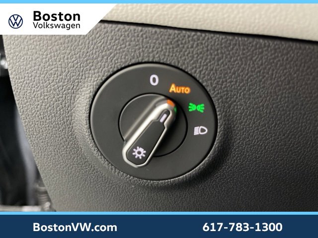Used 2025 Volkswagen Taos SEL w/ Black Wheel Plus Package image 21
