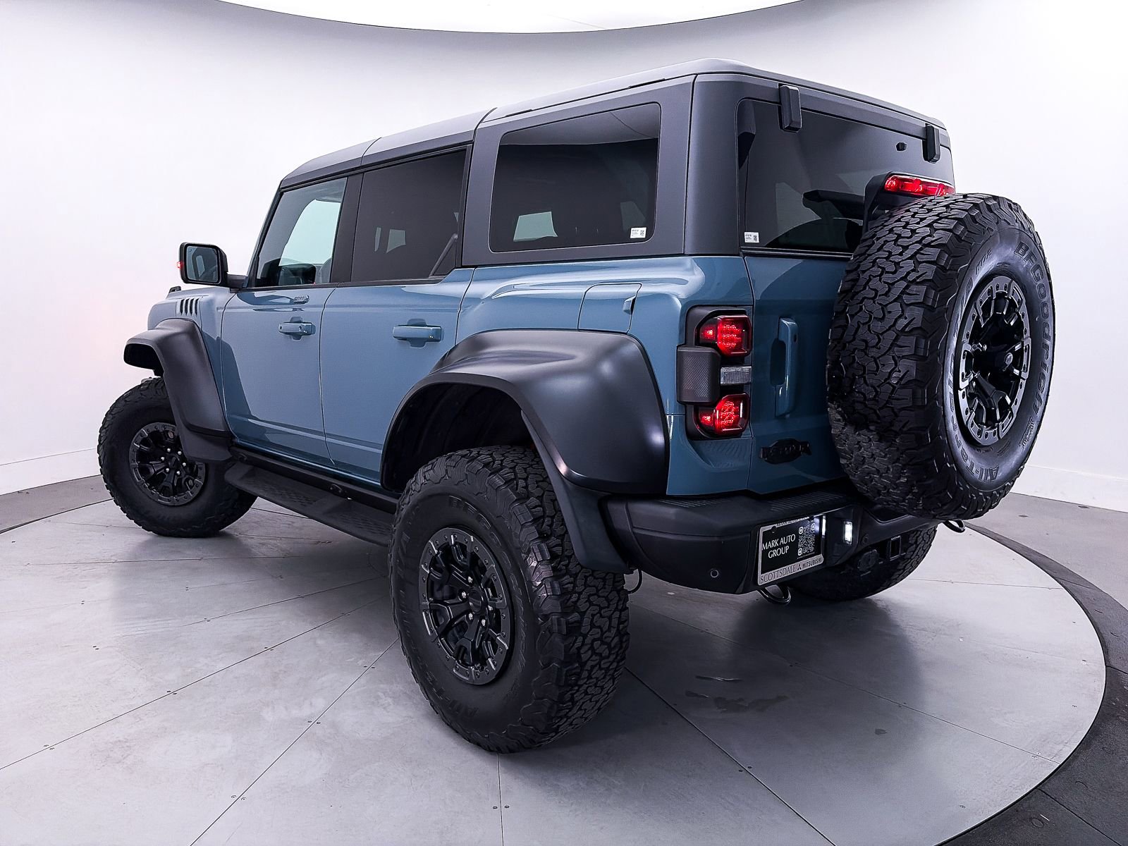 Used 2022 Ford Bronco Raptor AWD/4WD image 2
