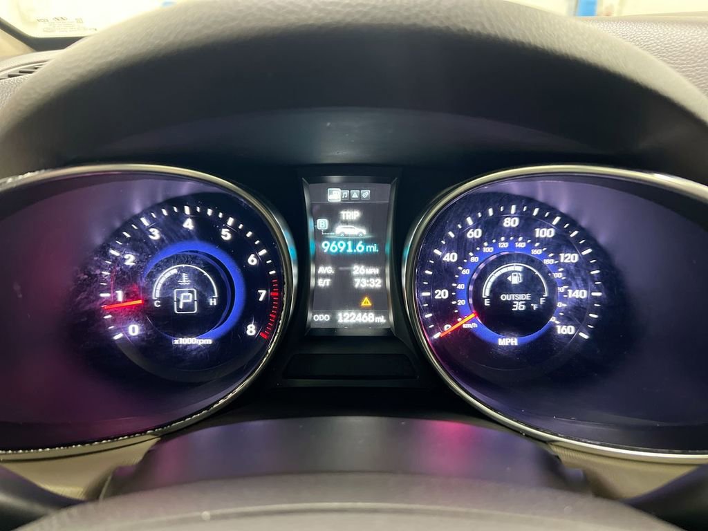 Used 2015 Hyundai Santa Fe Limited image 12