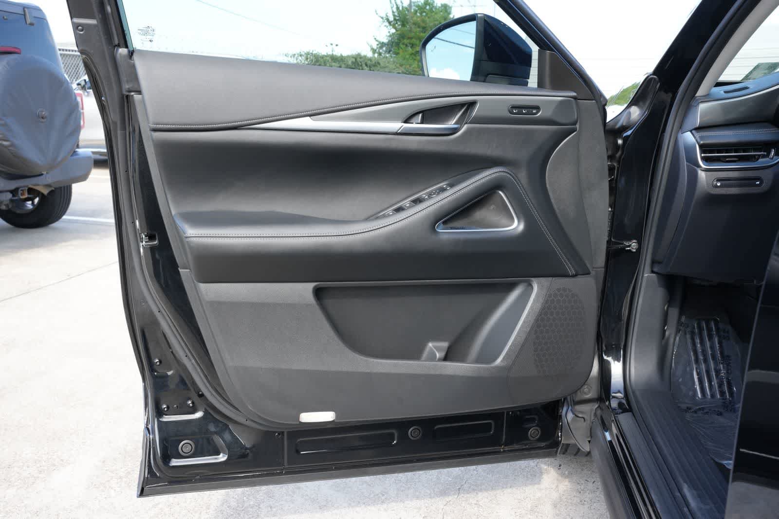 Certified 2026 INFINITI QX60 Luxe w/ Cargo Package FWD image 18