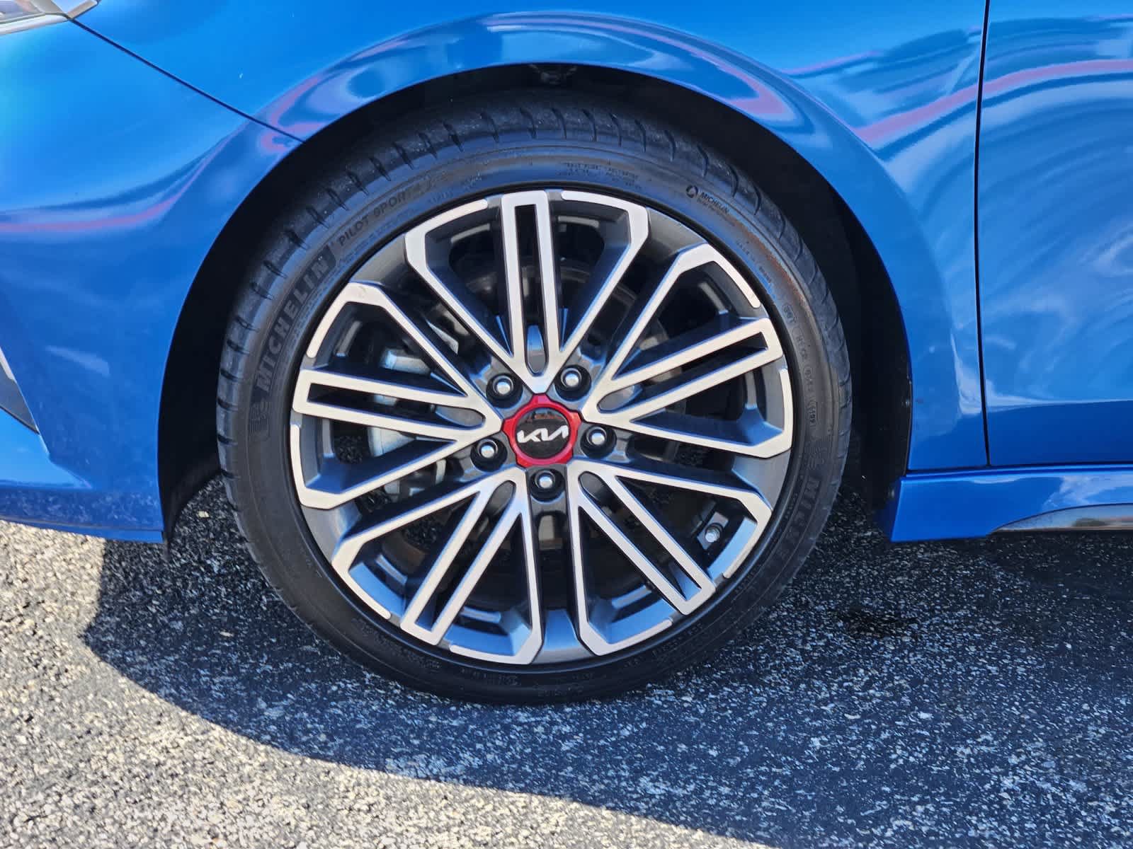 Certified 2023 Kia Forte GT FWD image 9