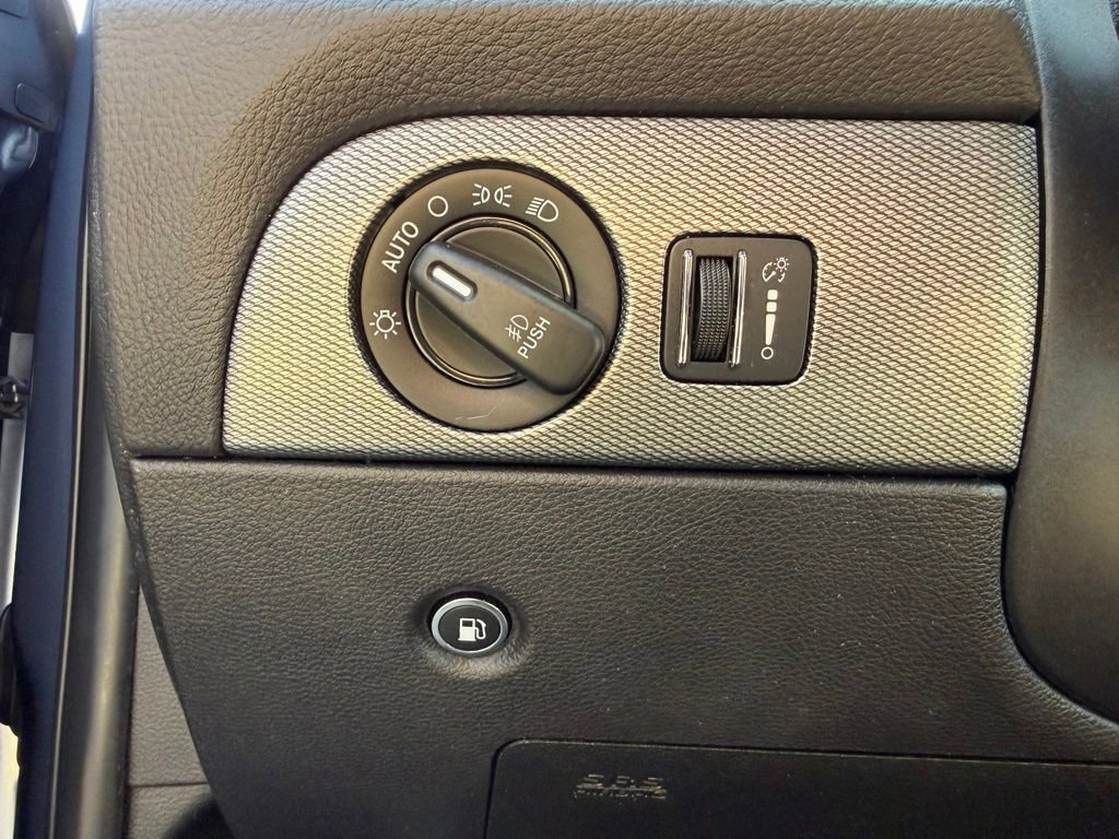 Used 2019 Dodge Durango R/T w/ Technology Group image 30