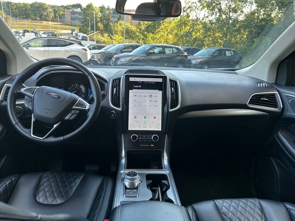 Used 2024 Ford Edge Titanium image 22