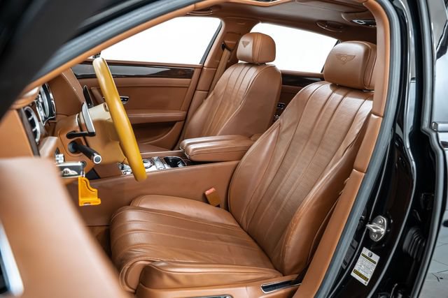 Used 2016 Bentley Flying Spur V8 AWD/4WD image 16