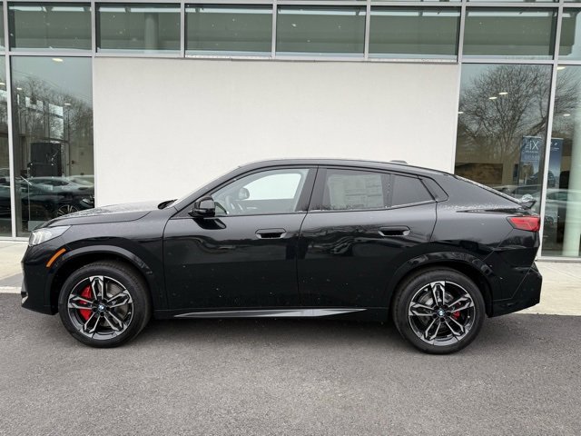 New 2025 BMW X2 xDrive28i w/ M Sport Package image 2