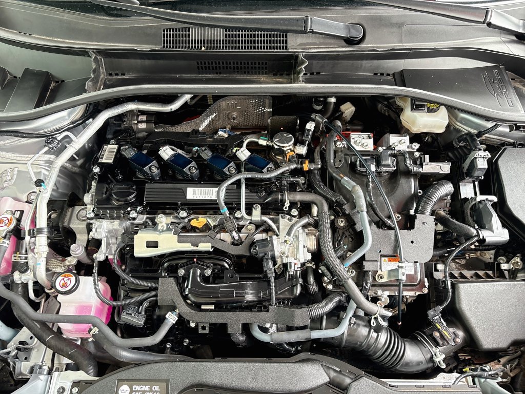 Certified 2026 Toyota Corolla Cross AWD Hybrid w/ Moonroof Package image 28