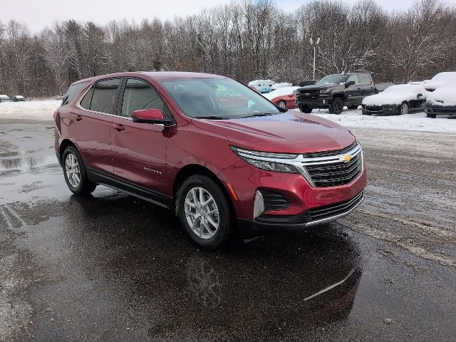 Certified 2024 Chevrolet Equinox LT w/ LPO, Floor Liner Package image 8