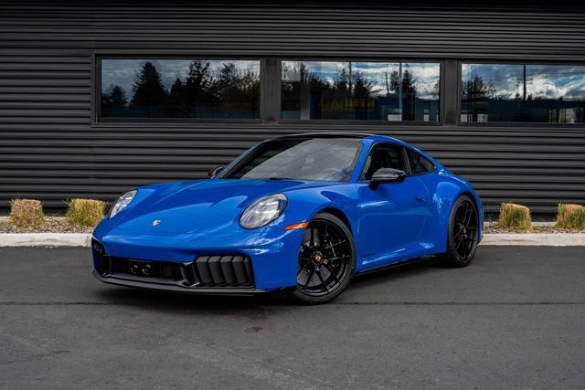 Used 2025 Porsche 911 Carrera GTS RWD image 1