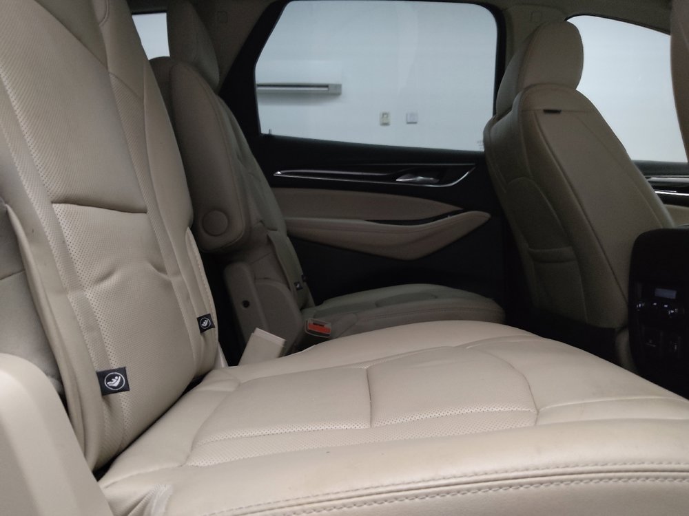 Used 2018 Buick Enclave Essence w/ Trailering Package FWD image 19