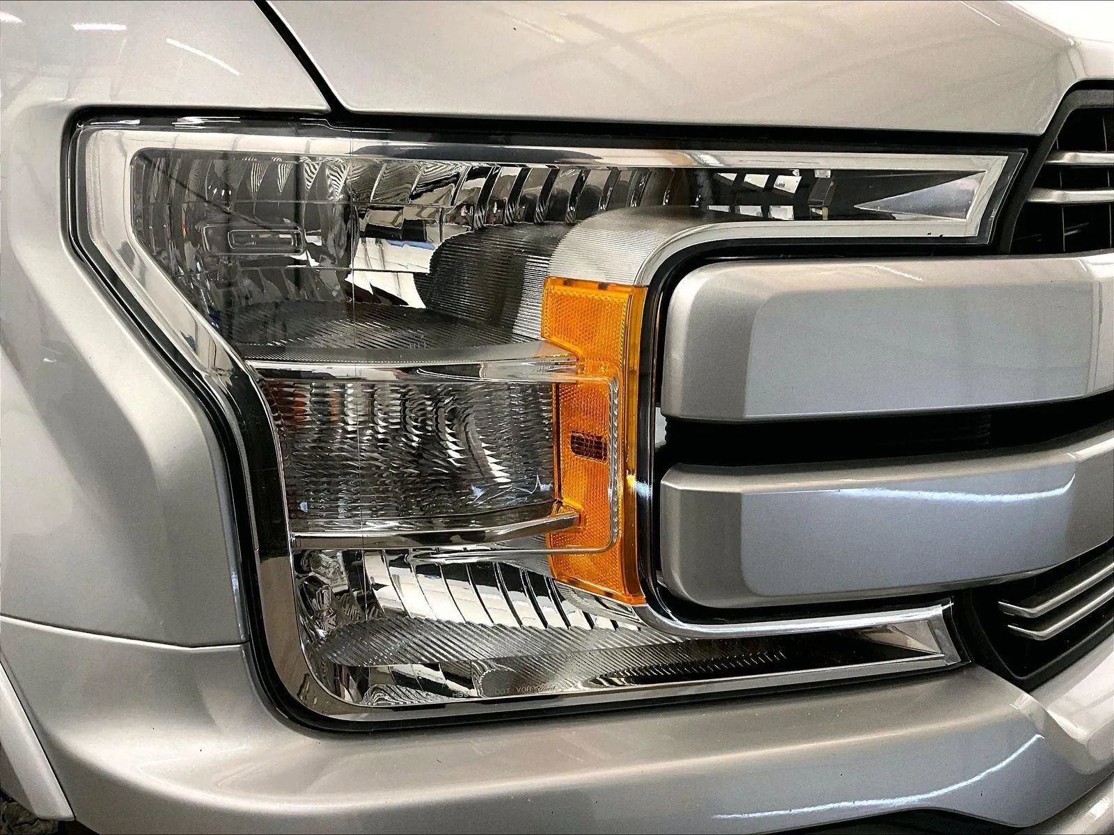 Used 2018 Ford F150 Lariat image 27