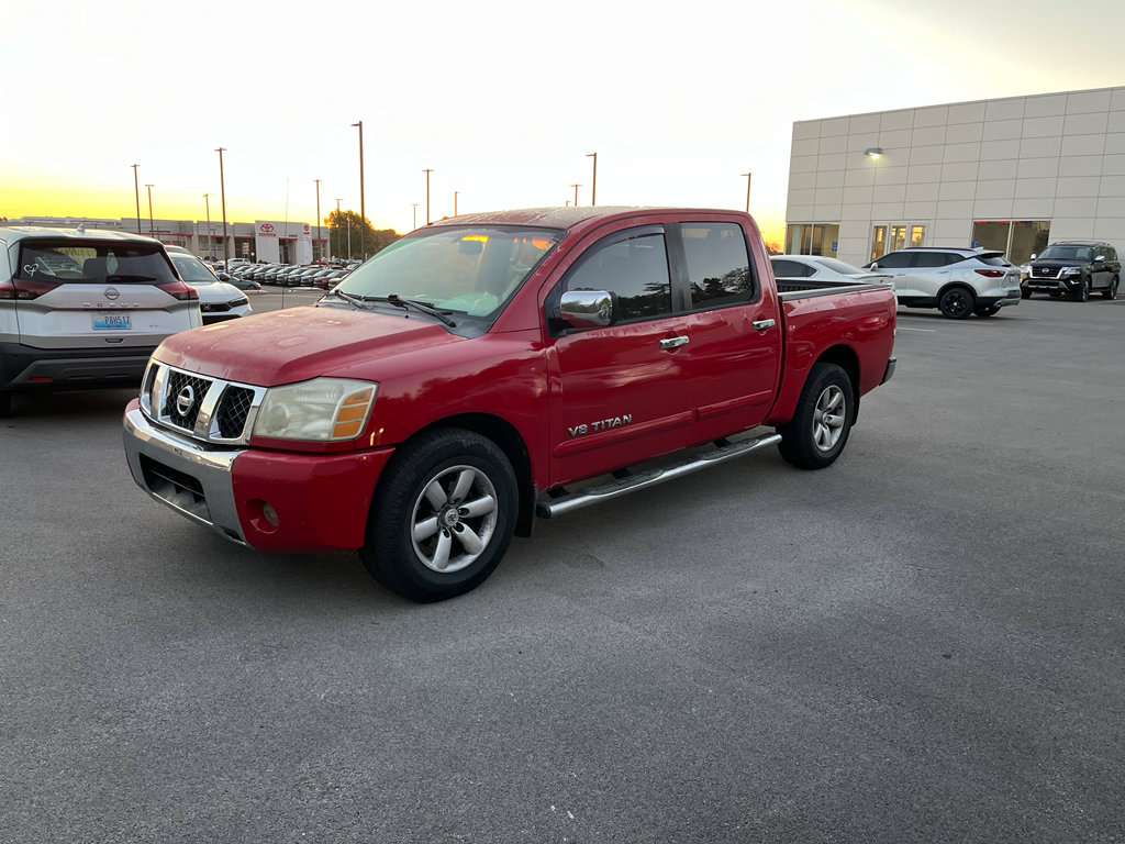 Used 2007 Nissan Titan SE w/ Chrome Pkg W/Pwr Bucket Seats