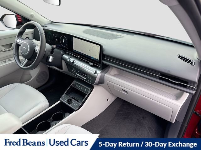 Used 2025 Hyundai Kona SEL image 32