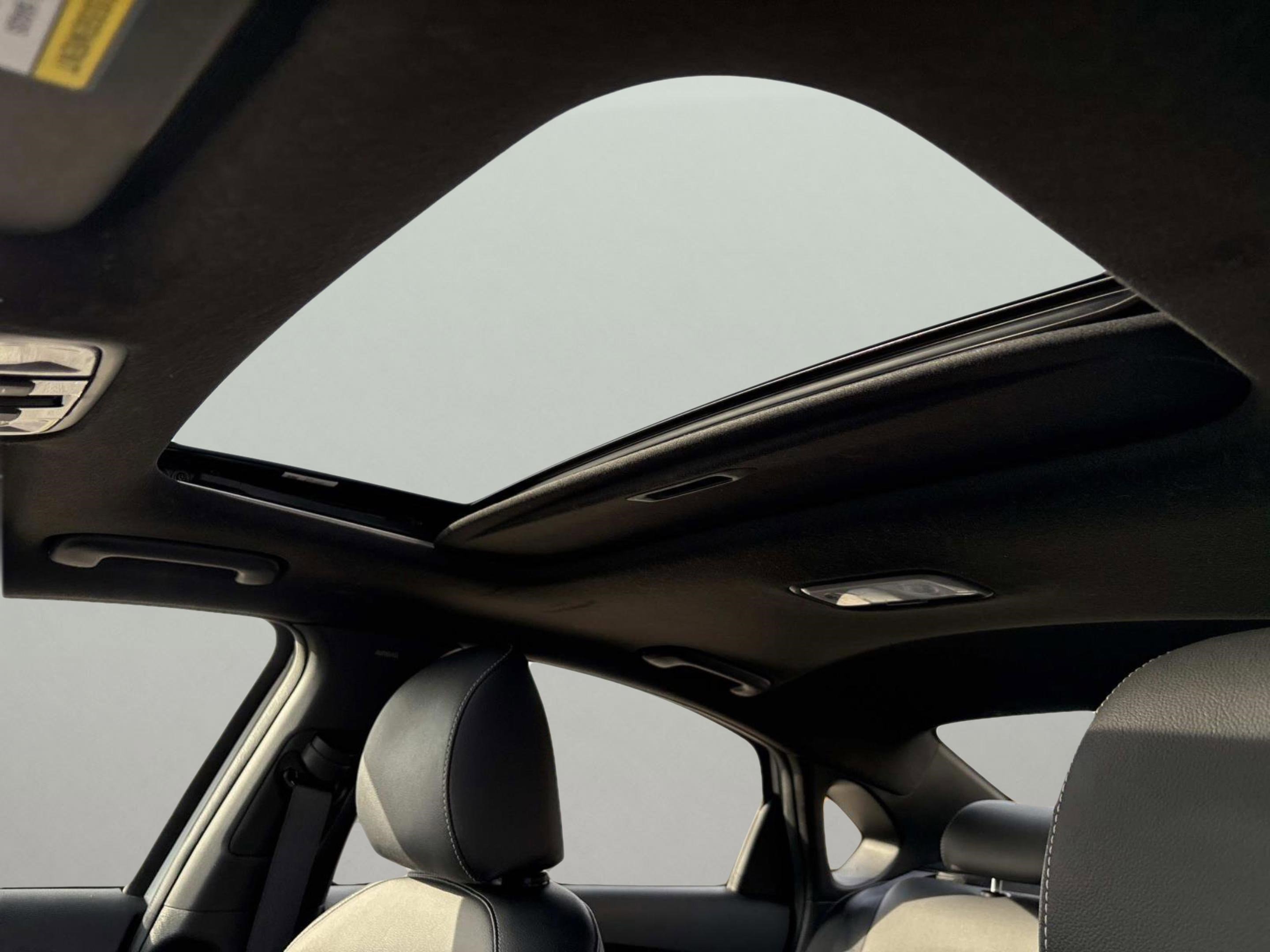 Used 2023 Kia Forte GT-Line w/ GT-Line Premium Package image 26