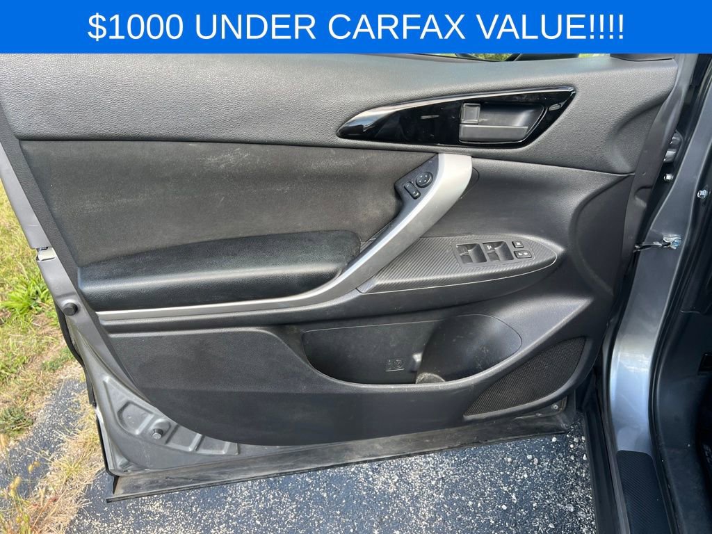 Used 2019 Mitsubishi Eclipse Cross ES image 10