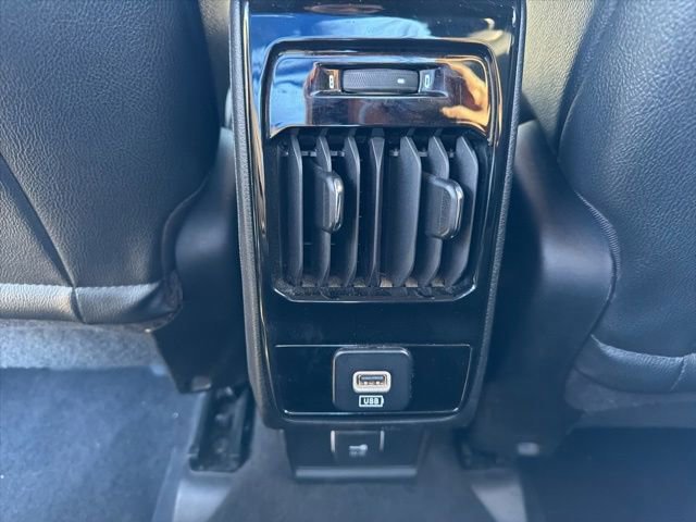 Used 2024 Jeep Compass Limited AWD/4WD image 17