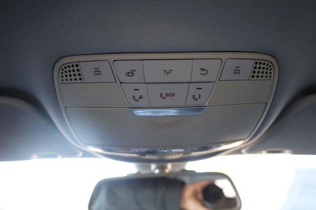 Used 2015 Mercedes-Benz C 300 Sedan image 31