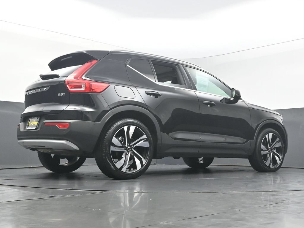 Used 2023 Volvo XC40 B5 Ultimate w/ Climate Package AWD/4WD image 44