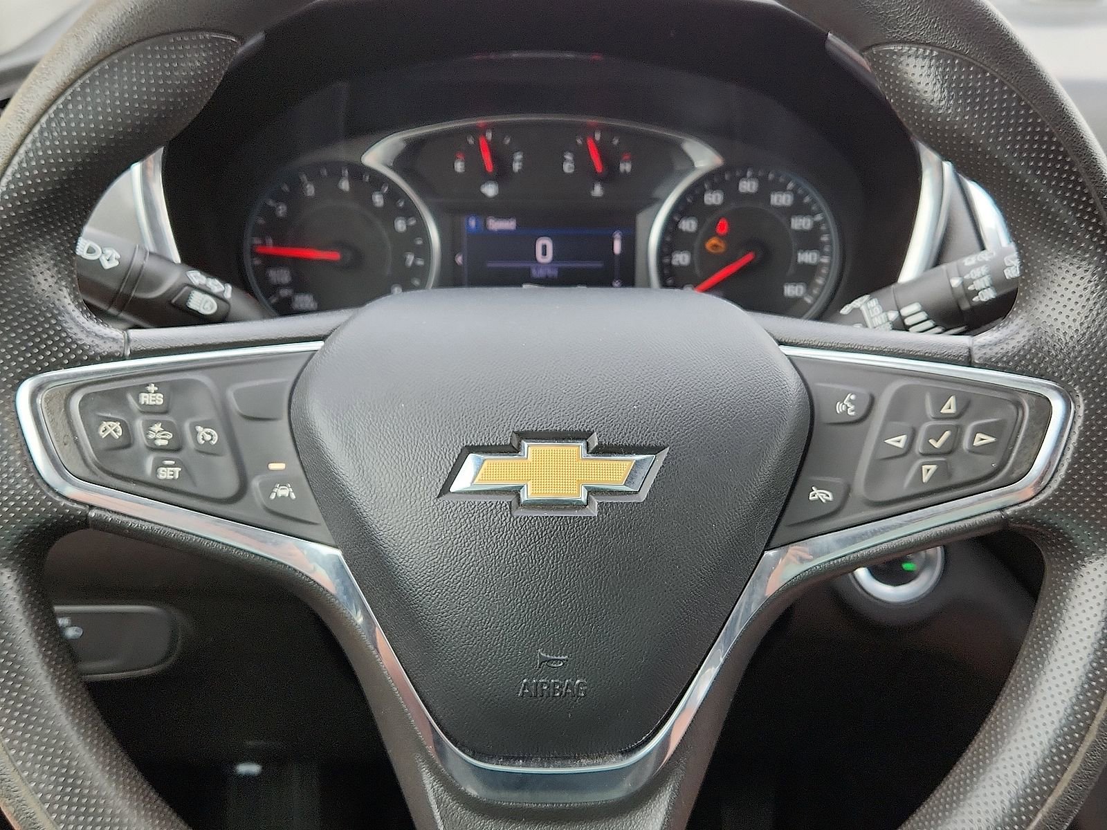 Used 2020 Chevrolet Equinox LT FWD image 24