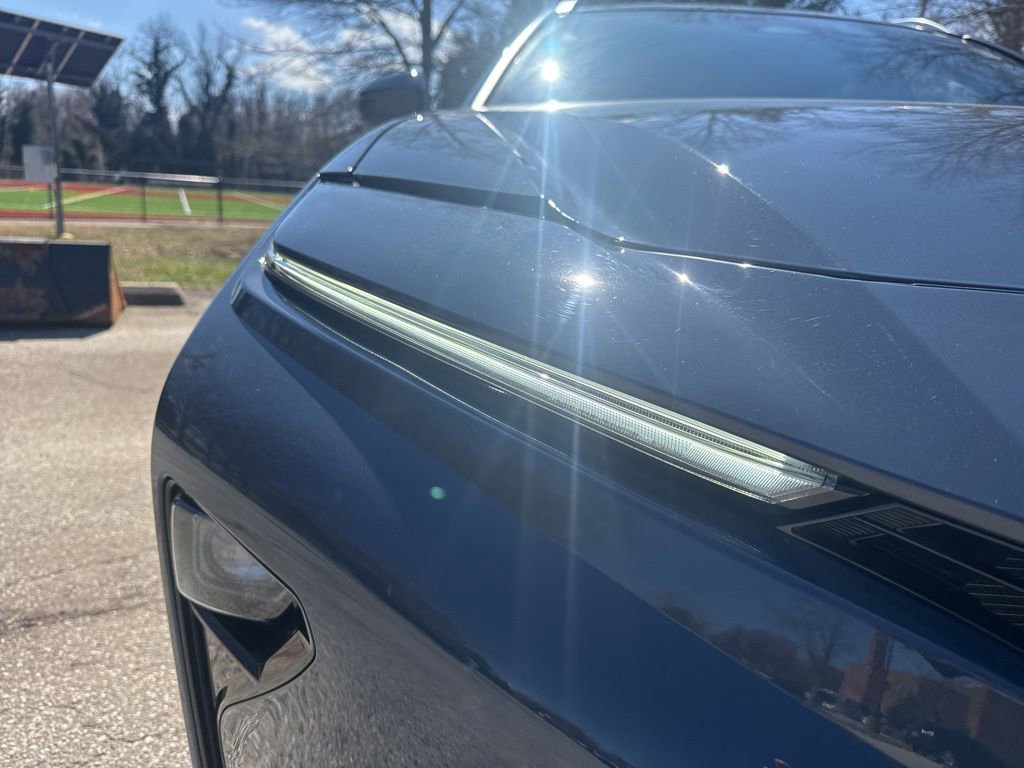 Used 2025 Toyota Crown Signia XLE image 35