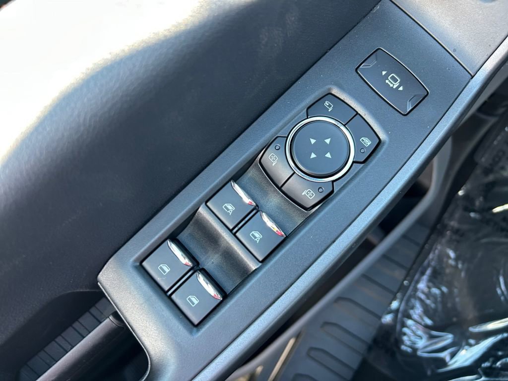 New 2026 Ford F350 XLT image 23