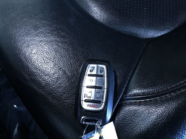 Used 2018 Chrysler Pacifica Touring-L Plus w/ Advanced Safetytec Group image 31