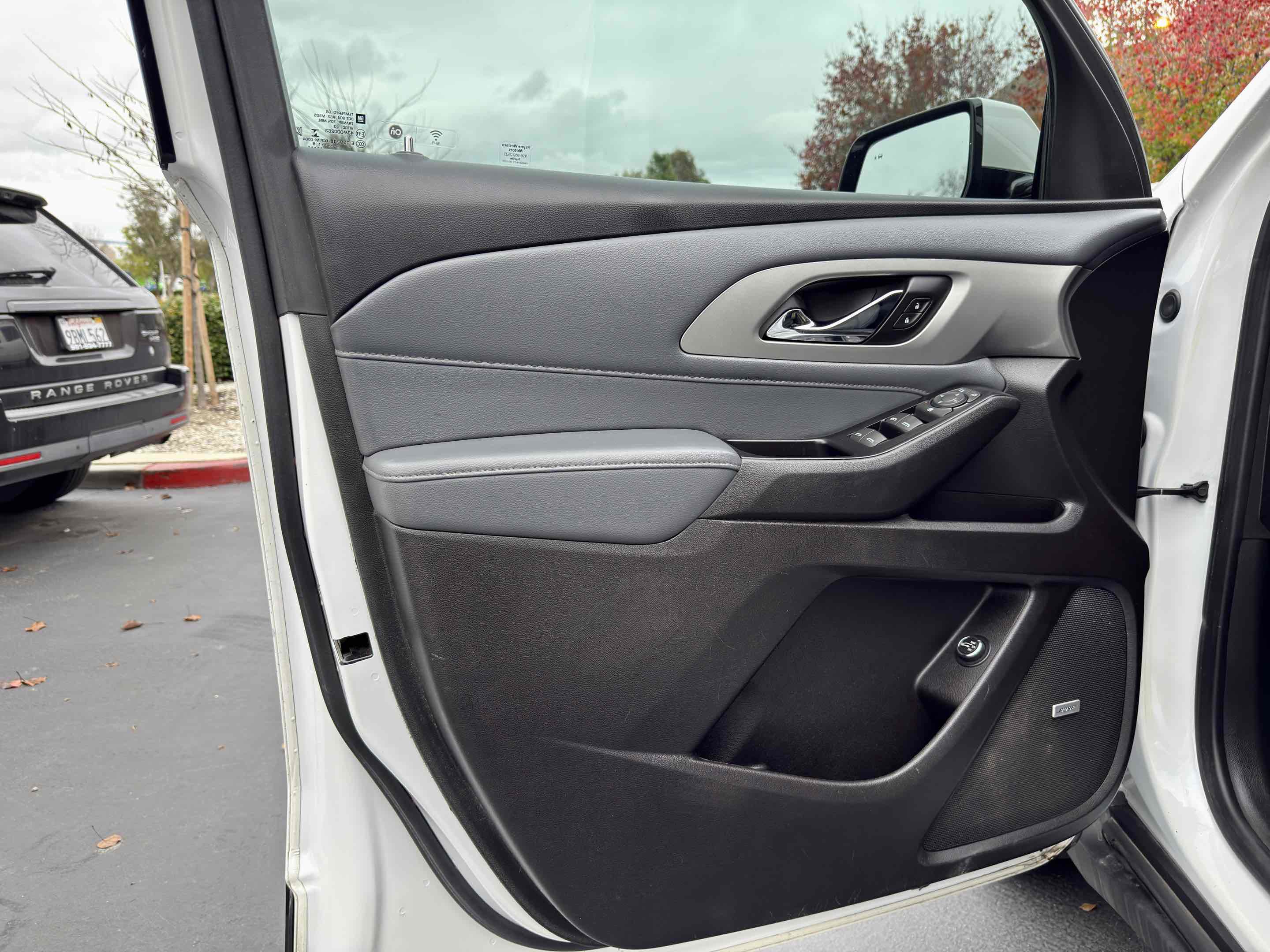 Used 2019 Chevrolet Traverse LT w/ LT Premium Package image 26