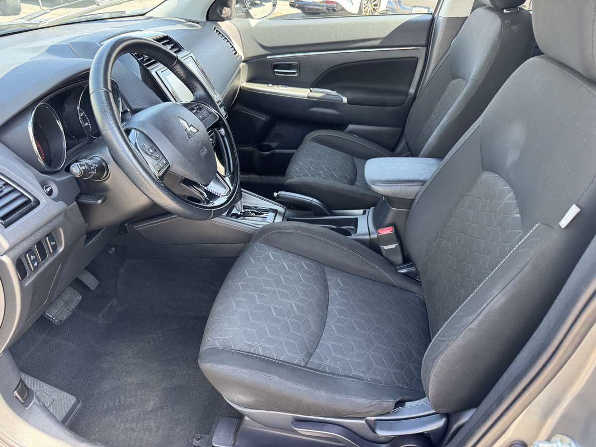 Used 2021 Mitsubishi Outlander Sport AWD image 24