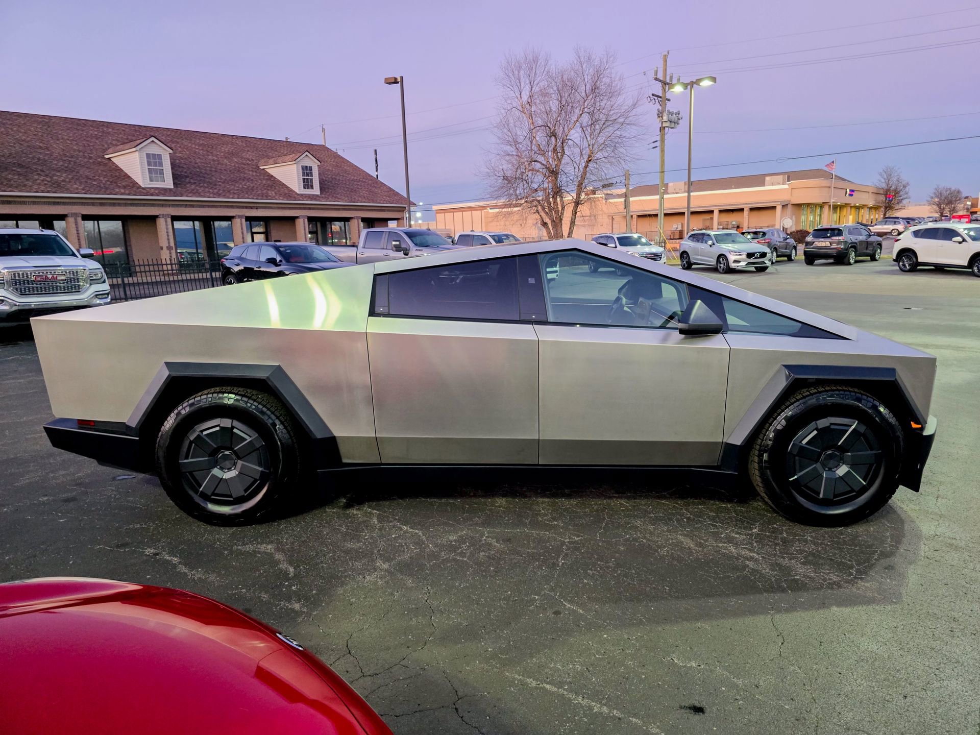 Used 2025 Tesla Cybertruck AWD Crew Cab image 14