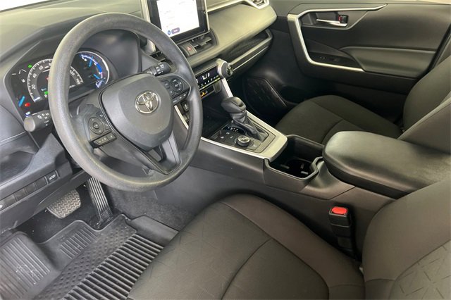 Used 2024 Toyota RAV4 XLE image 10