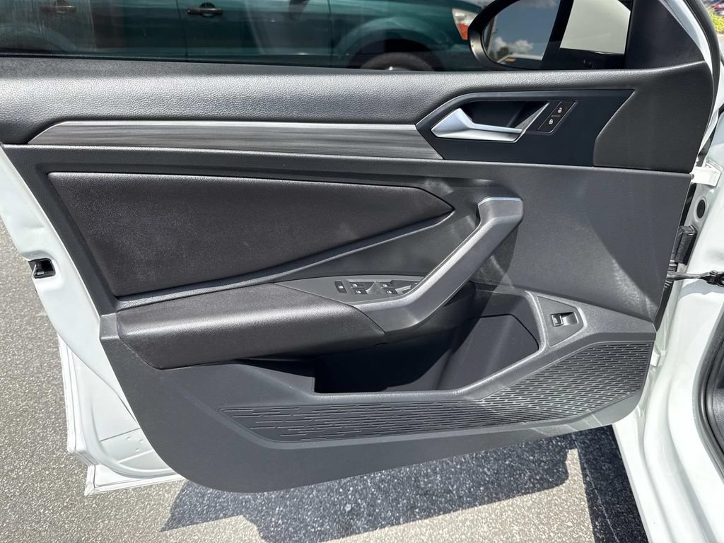 Used 2019 Volkswagen Jetta SEL FWD image 21