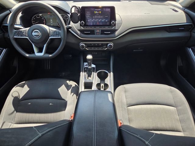 Used 2021 Nissan Altima 2.5 SV image 16