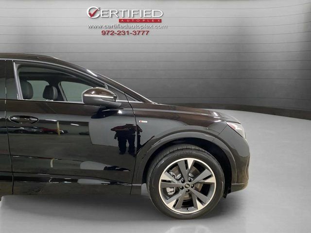 Used 2024 Audi Q4 e-tron Premium w/ Convenience Package image 95