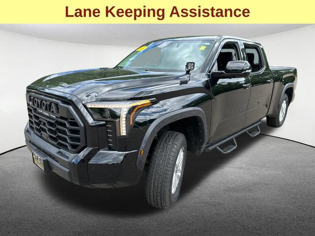 Used 2024 Toyota Tundra SR5 w/ SR5 Premium Package AWD/4WD image 5