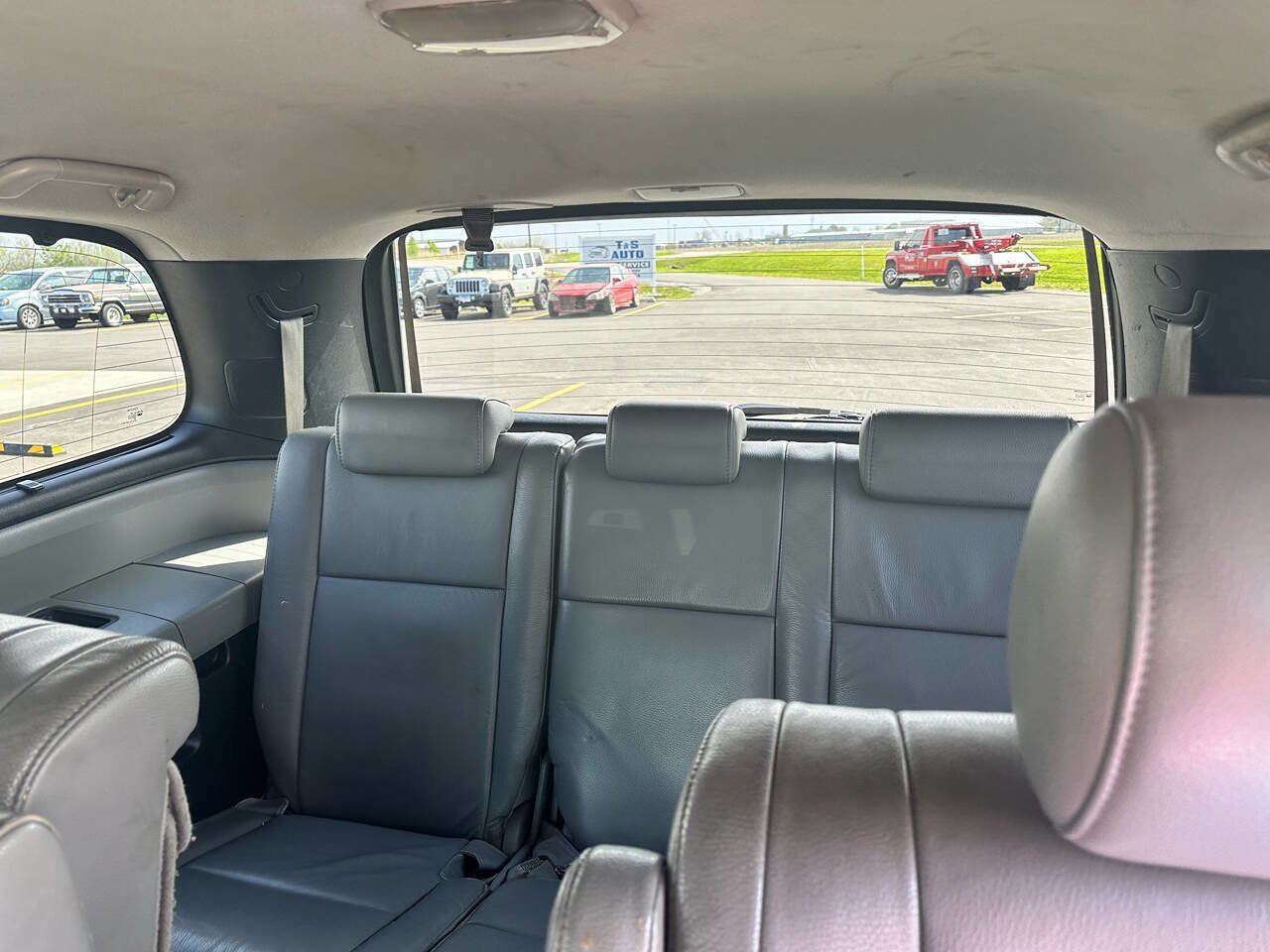 Used 2010 Toyota Sequoia Limited AWD/4WD image 15
