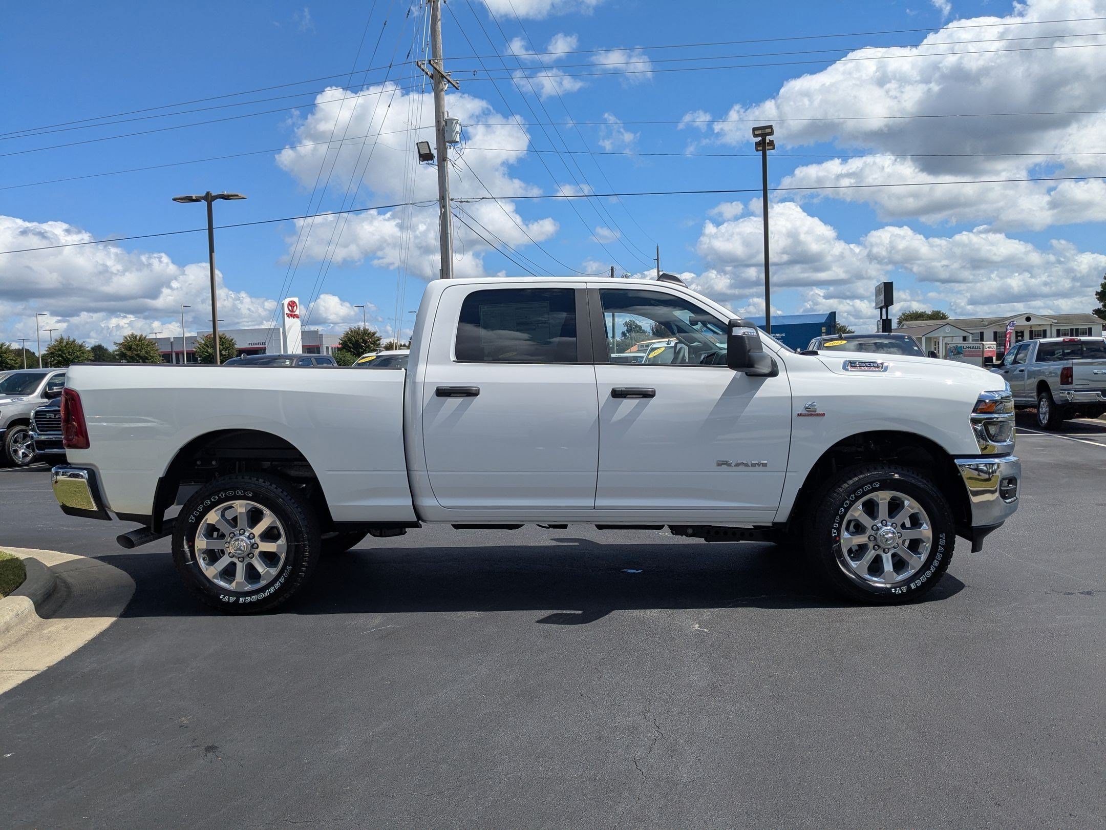 New 2026 RAM 2500 Big Horn AWD/4WD image 4