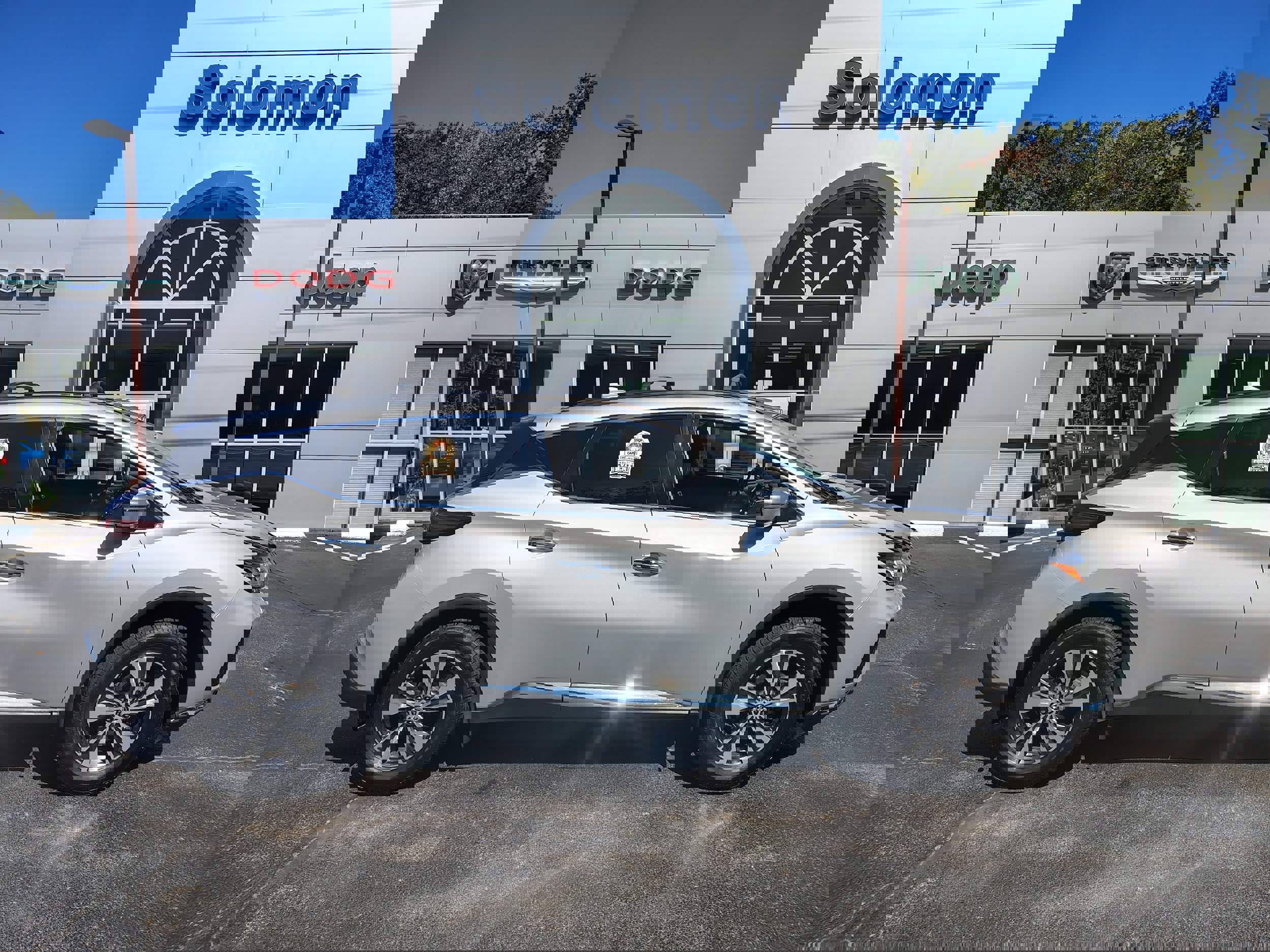 Used 2020 Nissan Murano SV