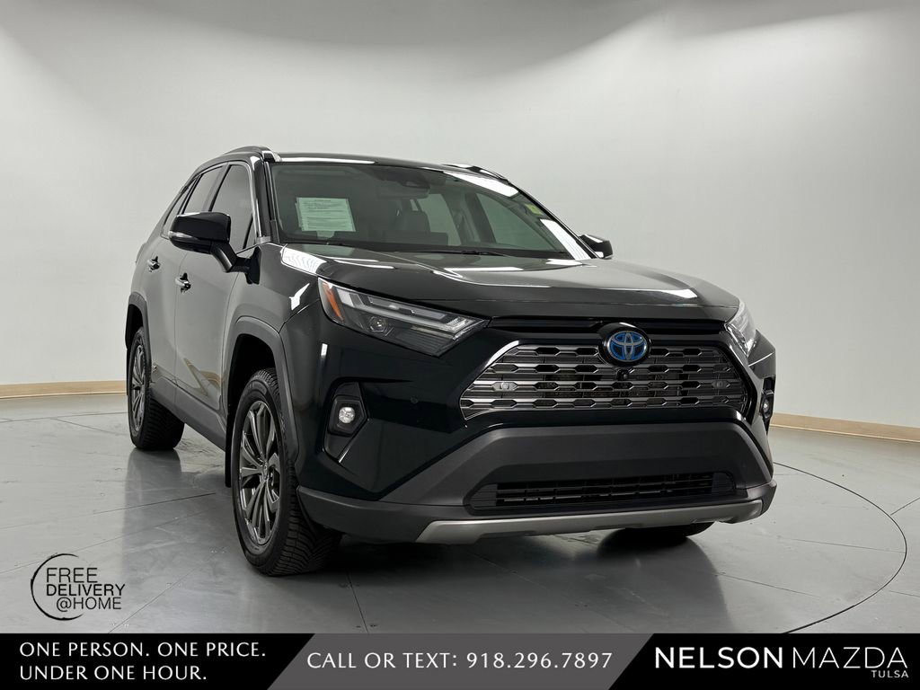 Used 2023 Toyota RAV4 Limited AWD/4WD image 4