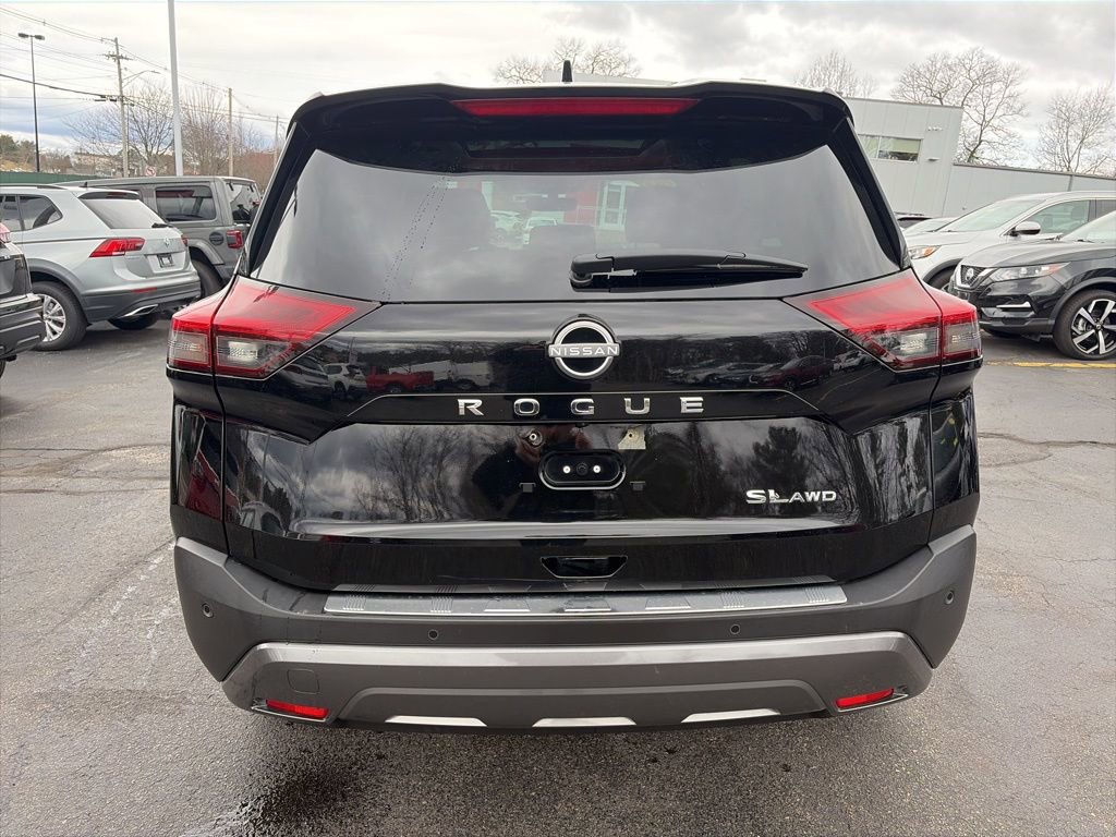 Certified 2023 Nissan Rogue SL image 4