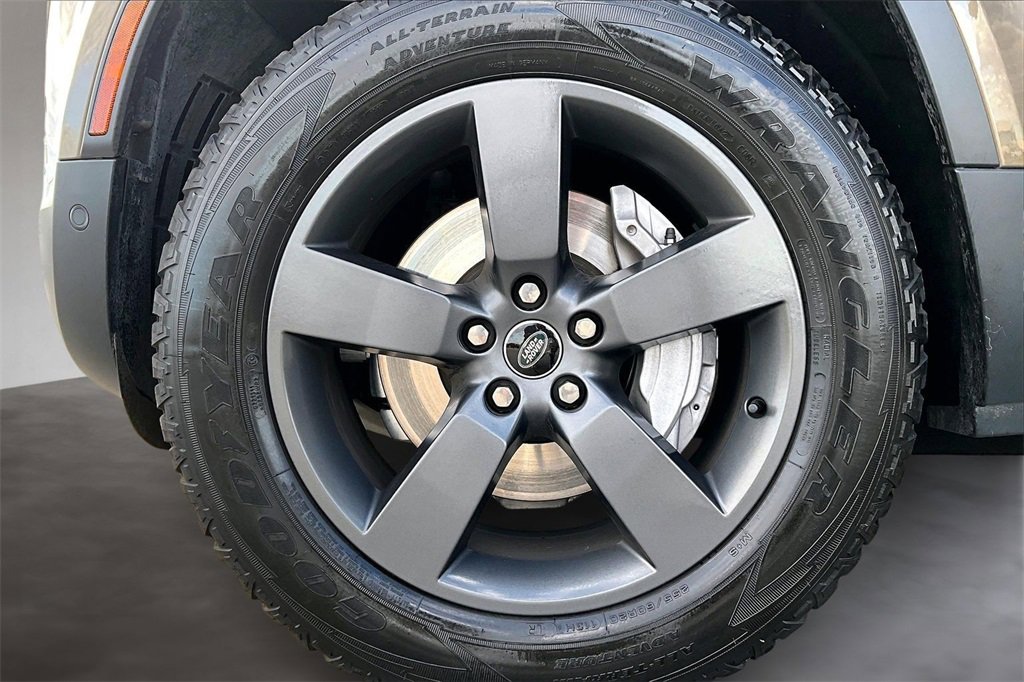 Certified 2025 Land Rover Defender 110 S image 8