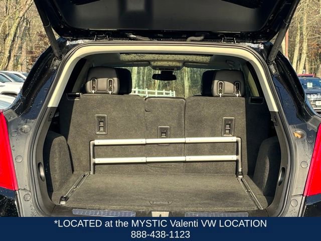 Used 2017 Cadillac XT5 Luxury w/ Driver Awareness Package image 19